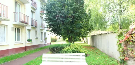 Résidence : Residence d'Eglantine