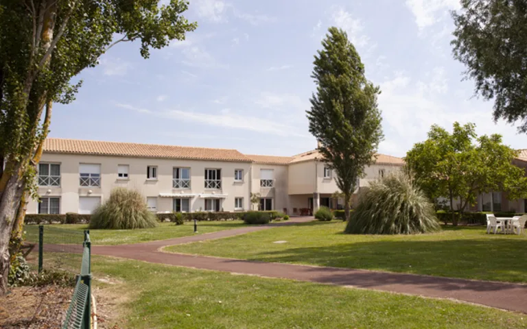 Les Residentiels - Tonnay - photo 3