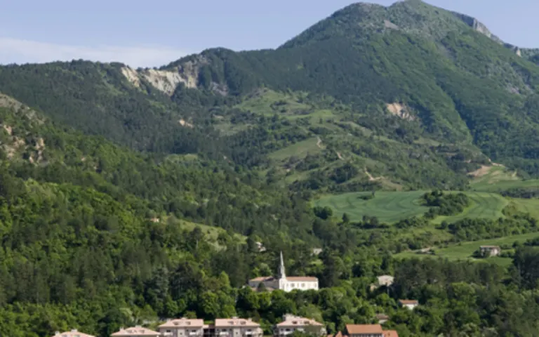 EHPAD dans les Alpes-de-Haute-Provence (04)