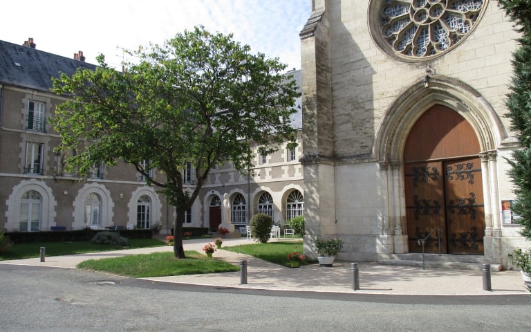 Résidence : EHPAD Bon Secours