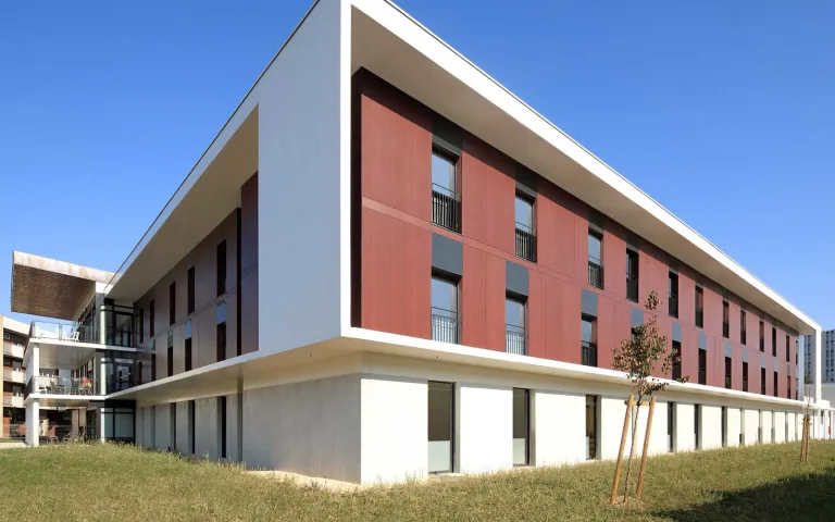 Résidence : Maison de Retraite la Roselière