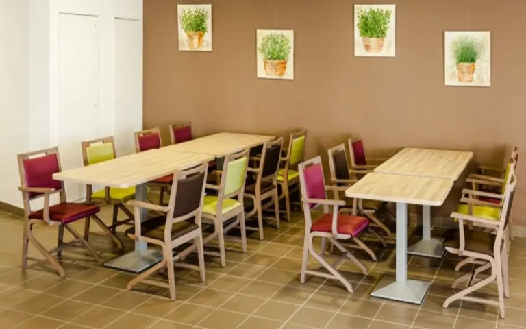 EHPAD les Lavandins - photo 2