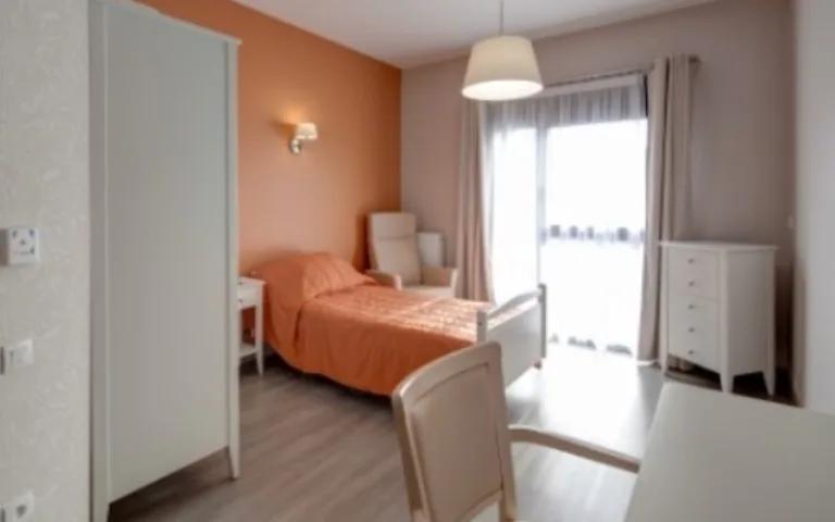 EHPAD la Villa des Poètes - photo 2