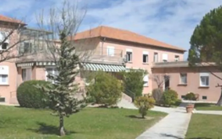 EHPAD la Maison de la Pinède - photo 5