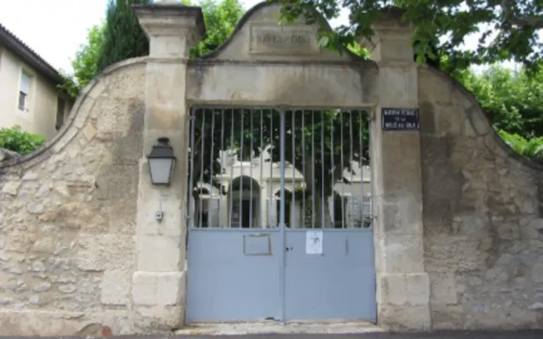EHPAD à Maussane-les-Alpilles (13520)