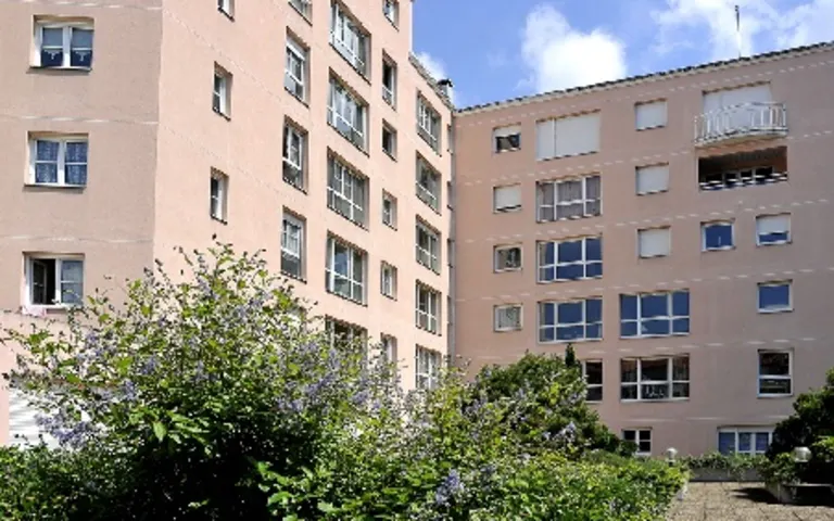 Résidence : Résidence Sans Souci