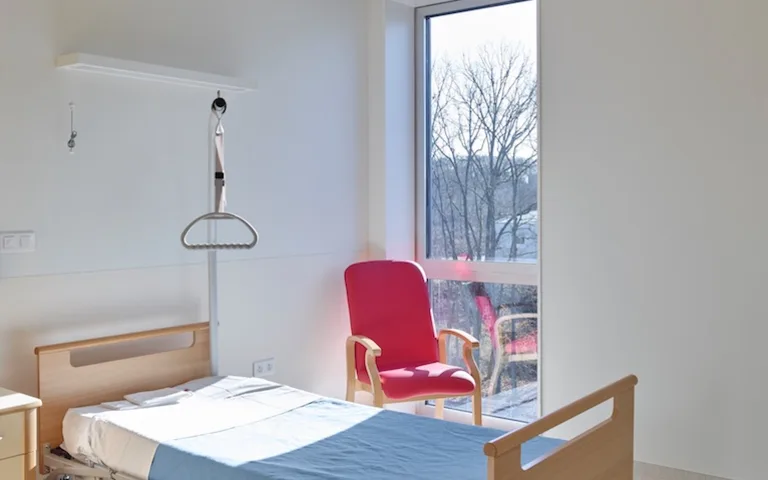 Maison de Retraite Debrou - photo 2