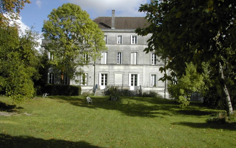 EHPAD à Salles-d'Angles (16130)