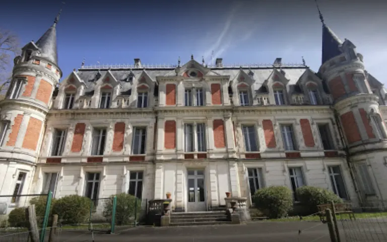 EHPAD - Chateau de Cresse - photo 3