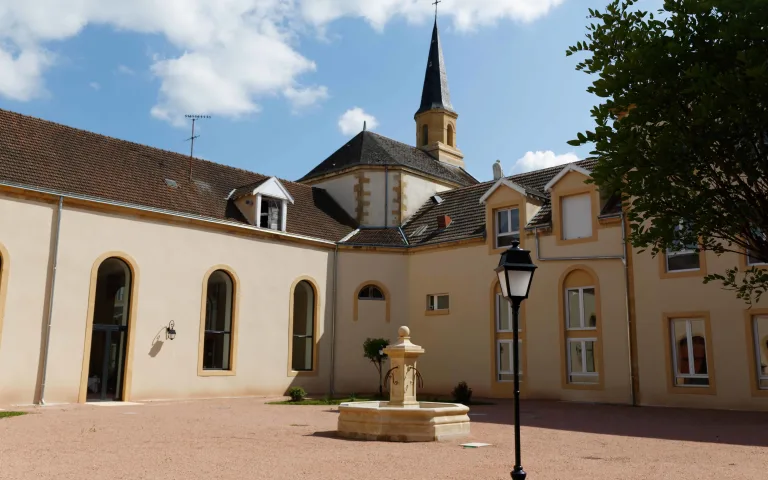 Villa Médicis Paray-Le-Monial - photo 4