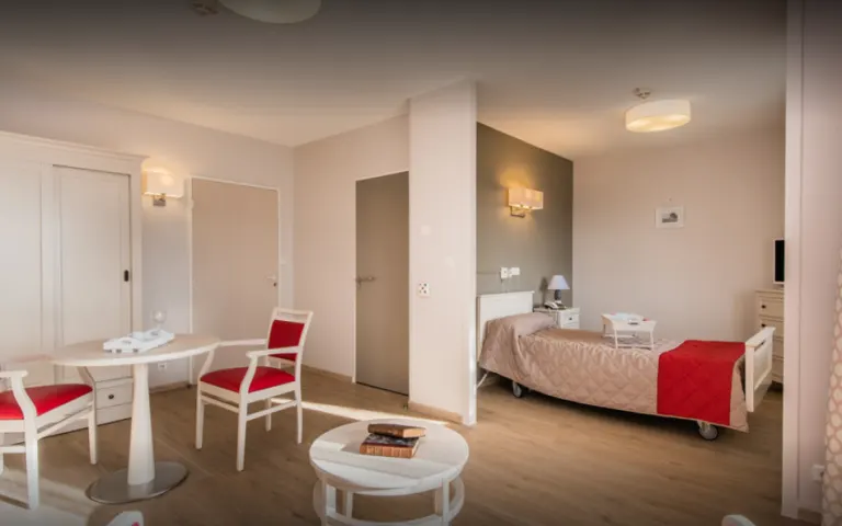 Korian le Mole d'Angoulins - photo 3