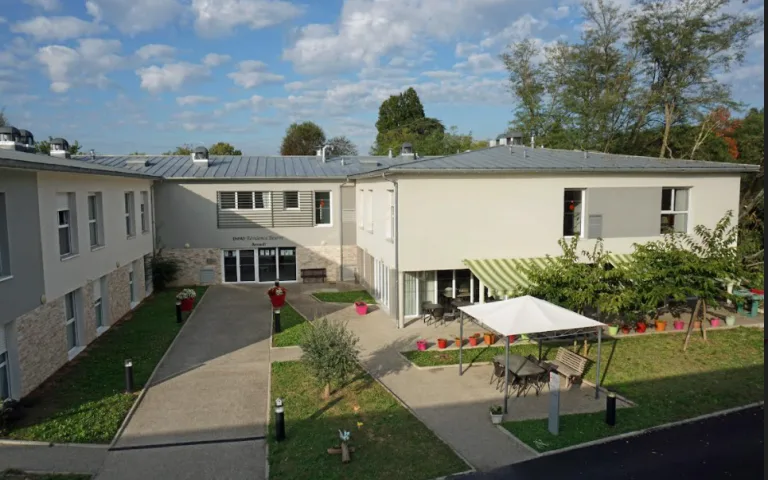 EHPAD - Ehpa Residence de Beurre - photo 2