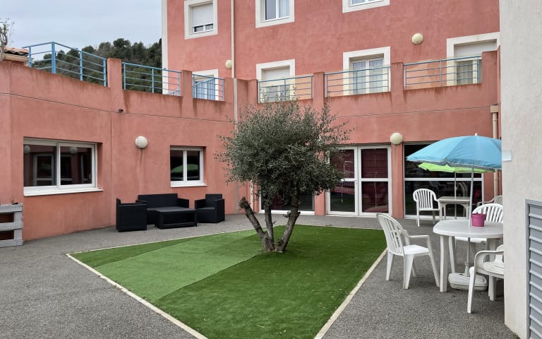 EHPAD à Contes (06390)