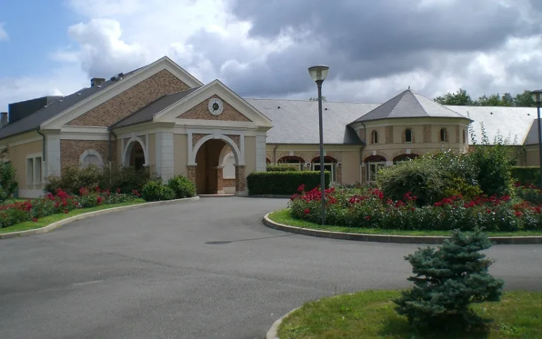 EHPAD à Neuvy-sur-Barangeon (18330)