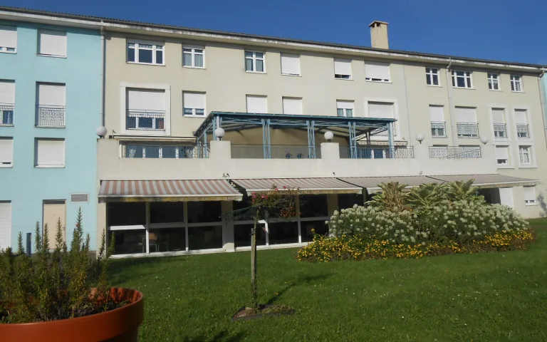 Résidence : Foyer-Logement les Roses Trémières