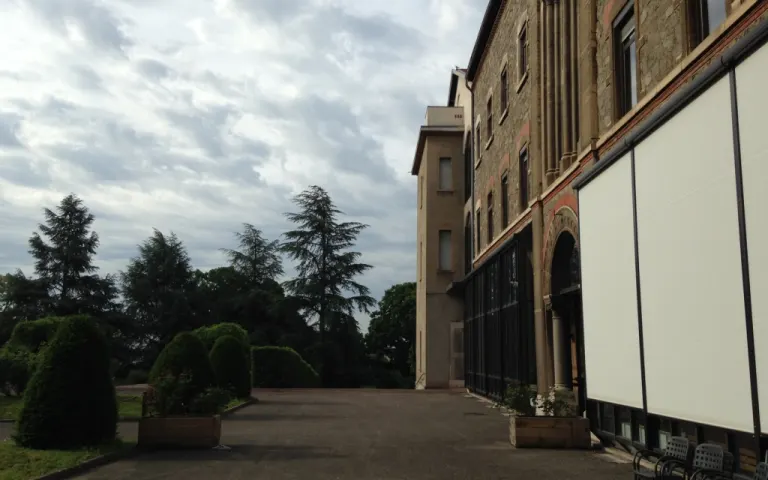 Résidence : Maison de Retraite le Montet