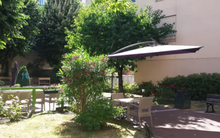 EHPAD les Jardins d'Iroise de Paris - photo 4
