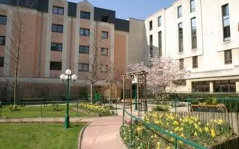 Korian les Cent Clochers - photo 4