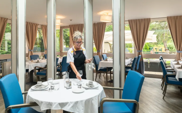 Résidence : Korian les Roses
