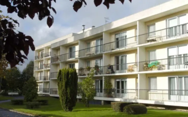 Foyer-Logement la Warenne - photo 3