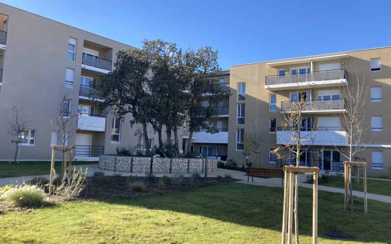 Résidence : Villeneuve-Lès-Avignon -  la Garance