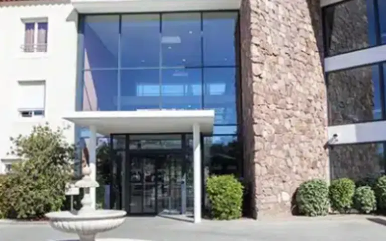 Résidence : La Maison des Micocouliers