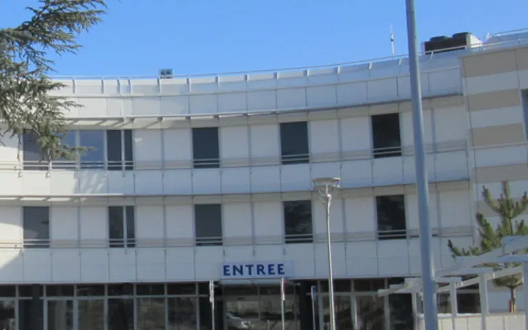Résidence : EHPAD de l'Hôpital Gérontologique de Plaisir
