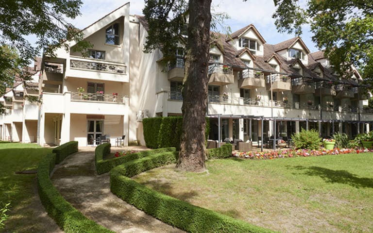 Residence Medicis A Montfort L Amaury - photo 10