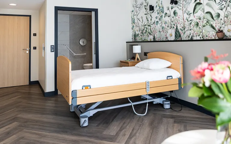 Clinalliance EHPAD Repotel Voisins-Le-Bretonneux - photo 6