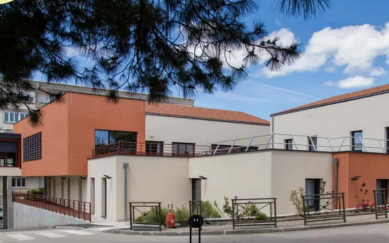 Résidence : EHPAD de l'Hôpital Chastaingt