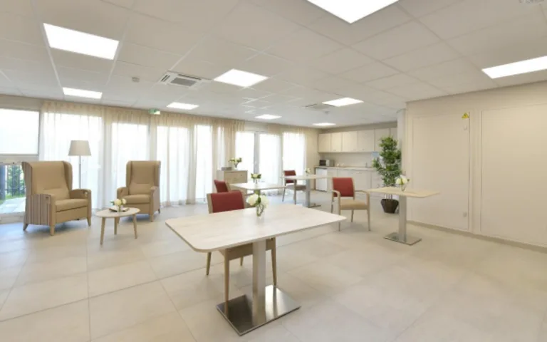 Résidence les Cèdres de Paron - photo 8