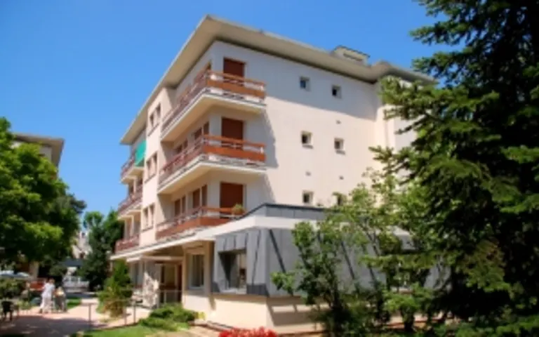 Résidence : Residence Autonomie les Pins
