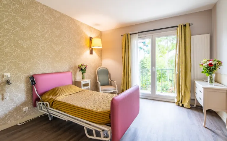 EHPAD Villa Beausoleil - Chaville - photo 8