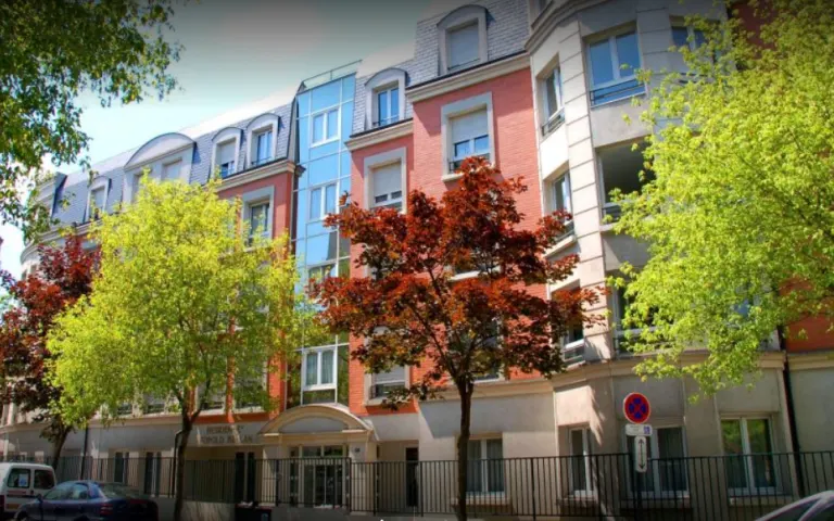 EHPAD Maison Retraite Leopold Bellan - photo 4