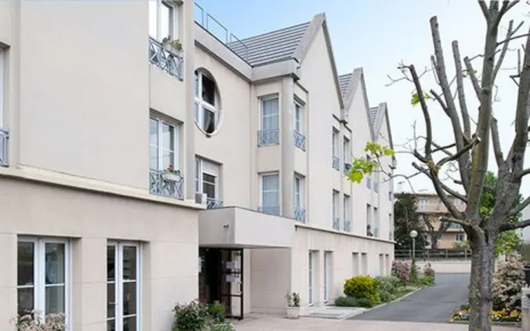 Korian les Mathurins - photo 4