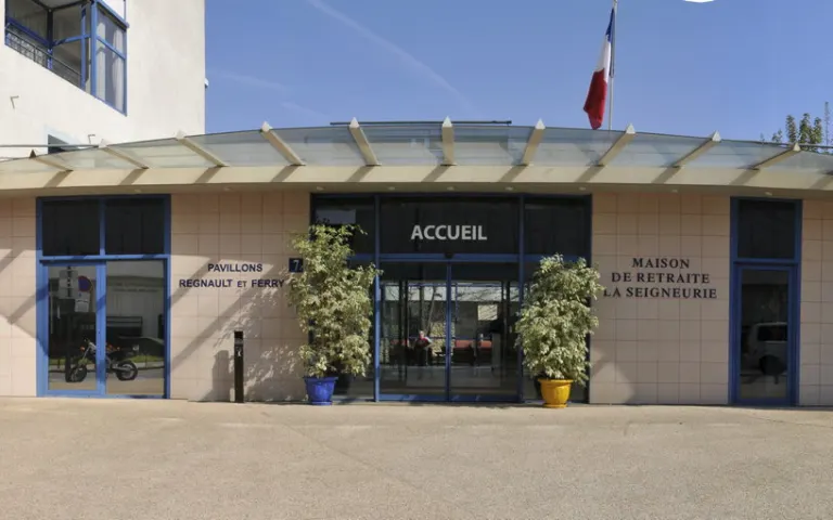 Résidence : EHPAD Résidence la Seigneurie