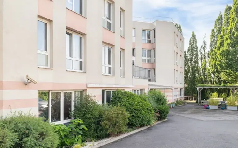 Korian le Tulipier - photo 3