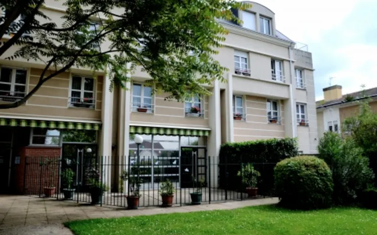 EHPAD à Palaiseau (91120)