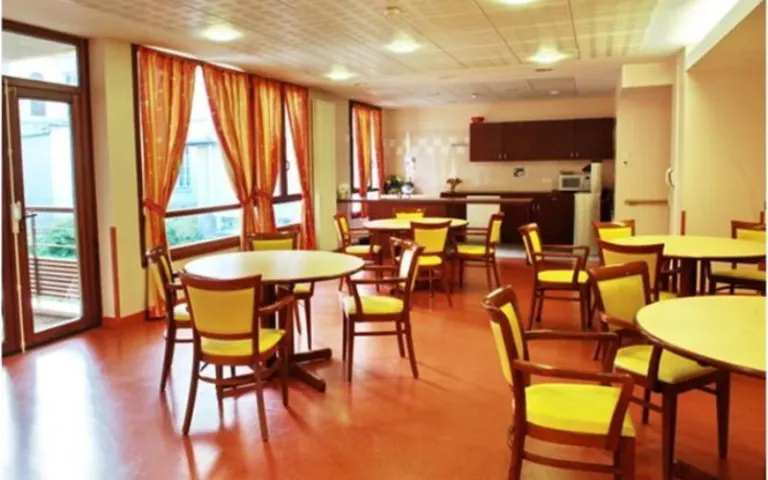 Maison du Val d'Ysieux - photo 3