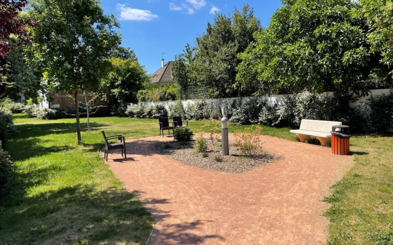 EHPAD les Jardins d'Iroise de Saint-Gratien - photo 5