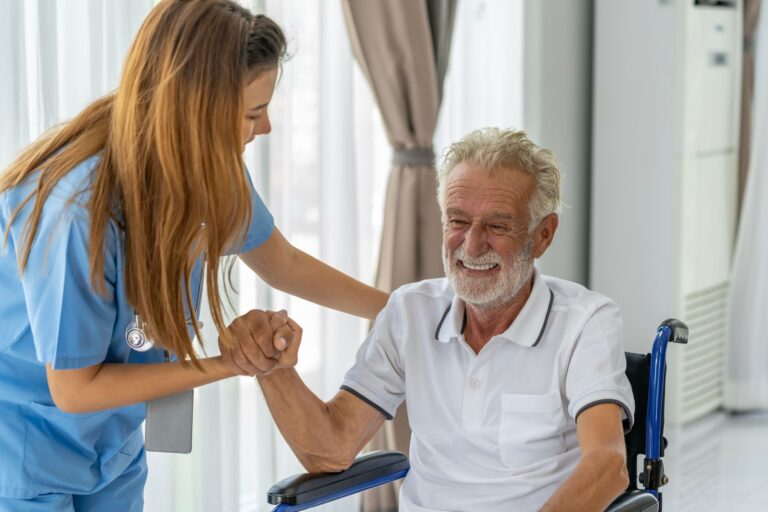 EHPAD spécialisés et pathologies lourdes du grand âge : unités et prise en charge